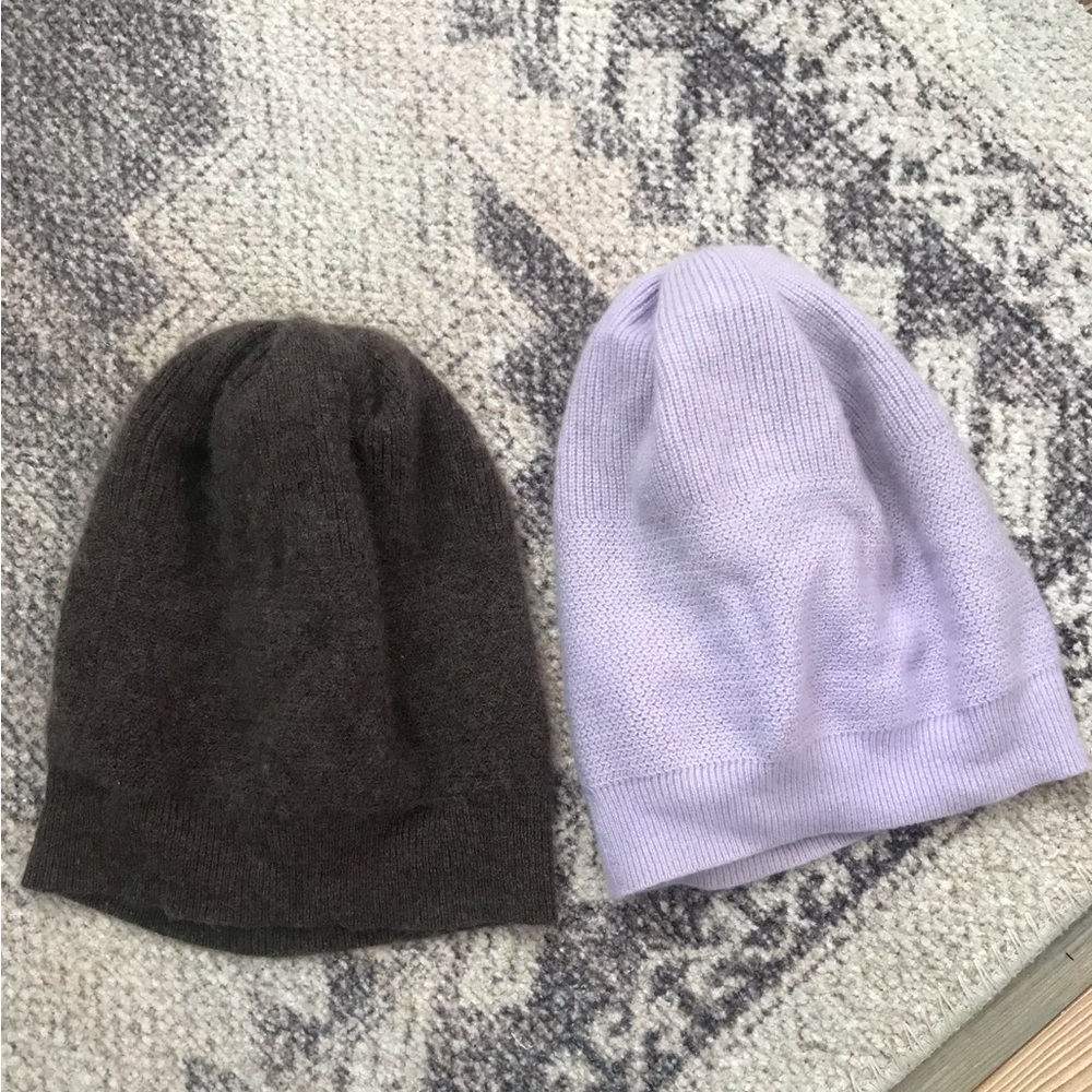 2 Set Cashmere Soft Winter Beanie Lavender Purple Lilac & Brown Way Soft brand